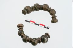 Foto von Bronzeknotenarmreif (NHMW-PRAE-024813)